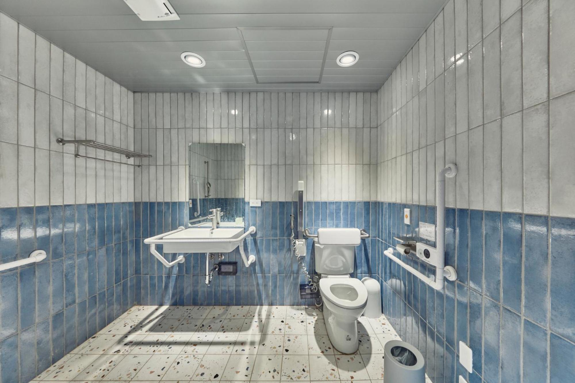 Sanhe Hotel Чжанхуа Сити Екстериор снимка