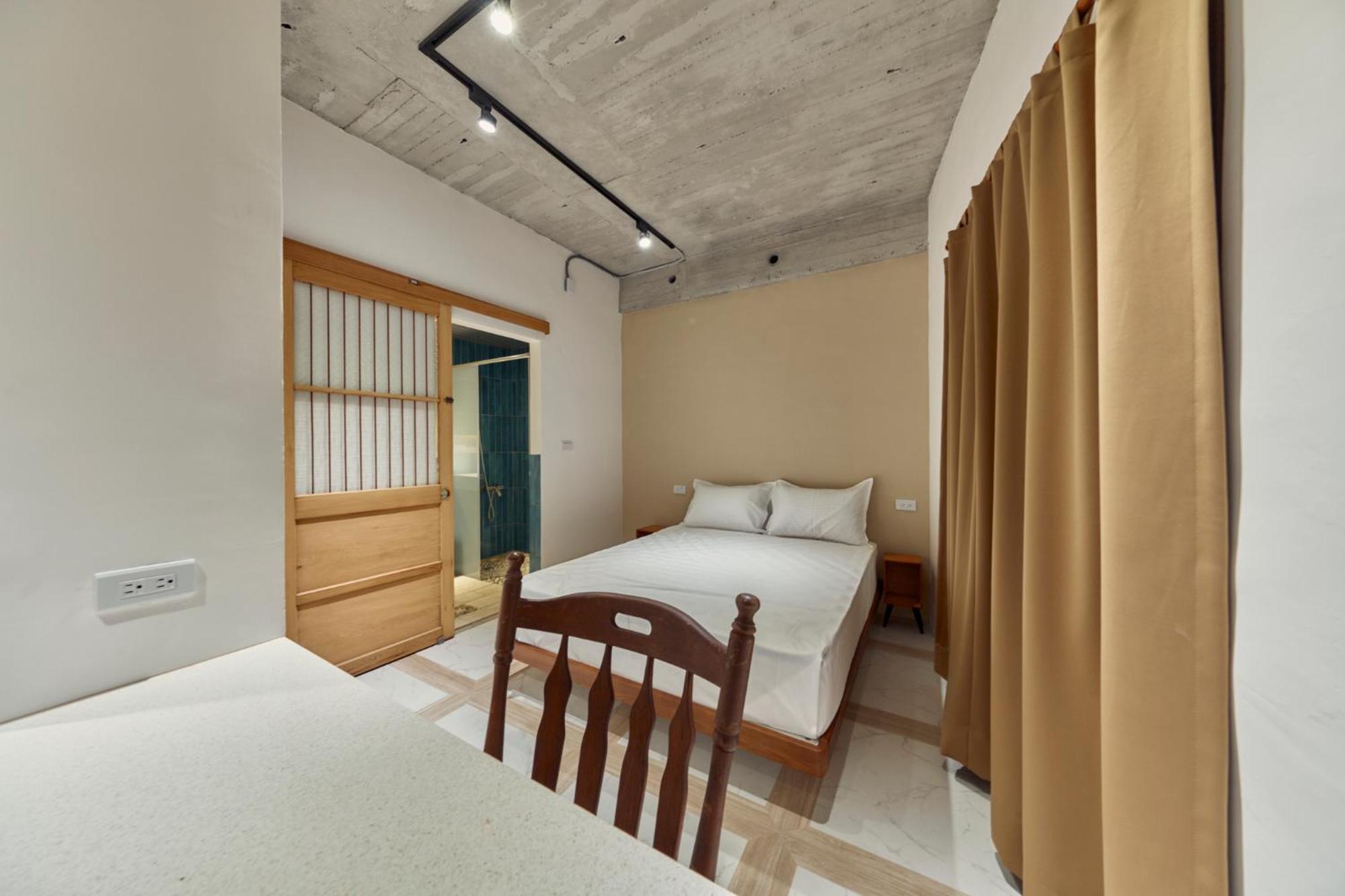 Sanhe Hotel Чжанхуа Сити Екстериор снимка