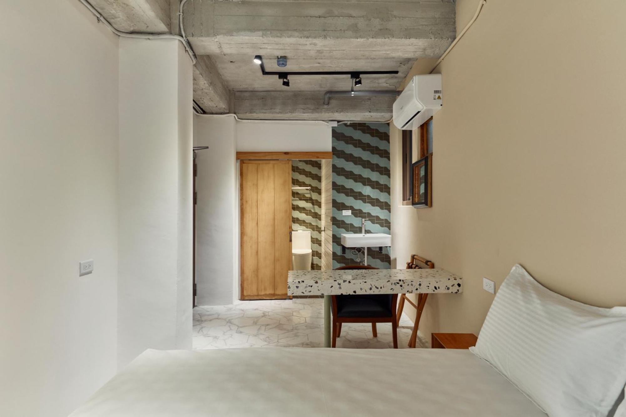 Sanhe Hotel Чжанхуа Сити Екстериор снимка
